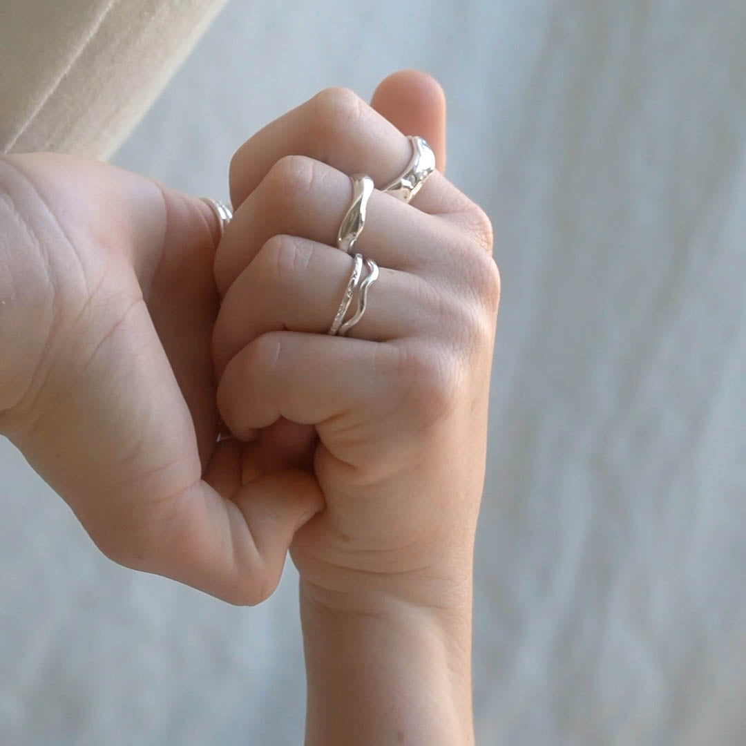 Flow Ring – Yalang A Lang Jewels Flow Ring – Yalang A Lang Jewels