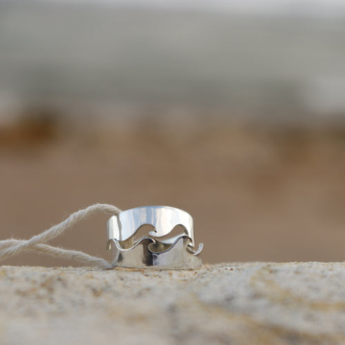 Wave puzzle ring Size U