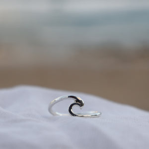 Chunky wave ring