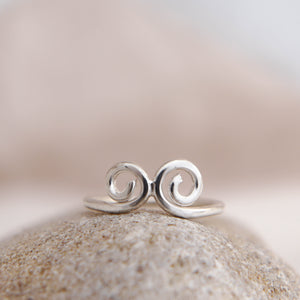 Meeting Waves Ring