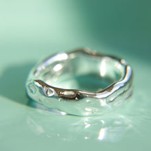 Load image into Gallery viewer, Drifting ring #2 Size U