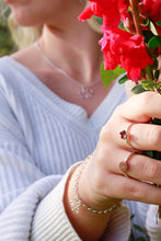 Load image into Gallery viewer, Bloom Ring - Size N