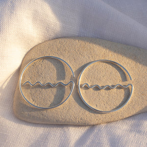 Flow hoop earrings