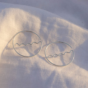 Flow hoop earrings