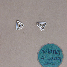 Load image into Gallery viewer, Swirly triangle stud earrings