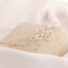 Load image into Gallery viewer, Daisy Chain Necklace #4