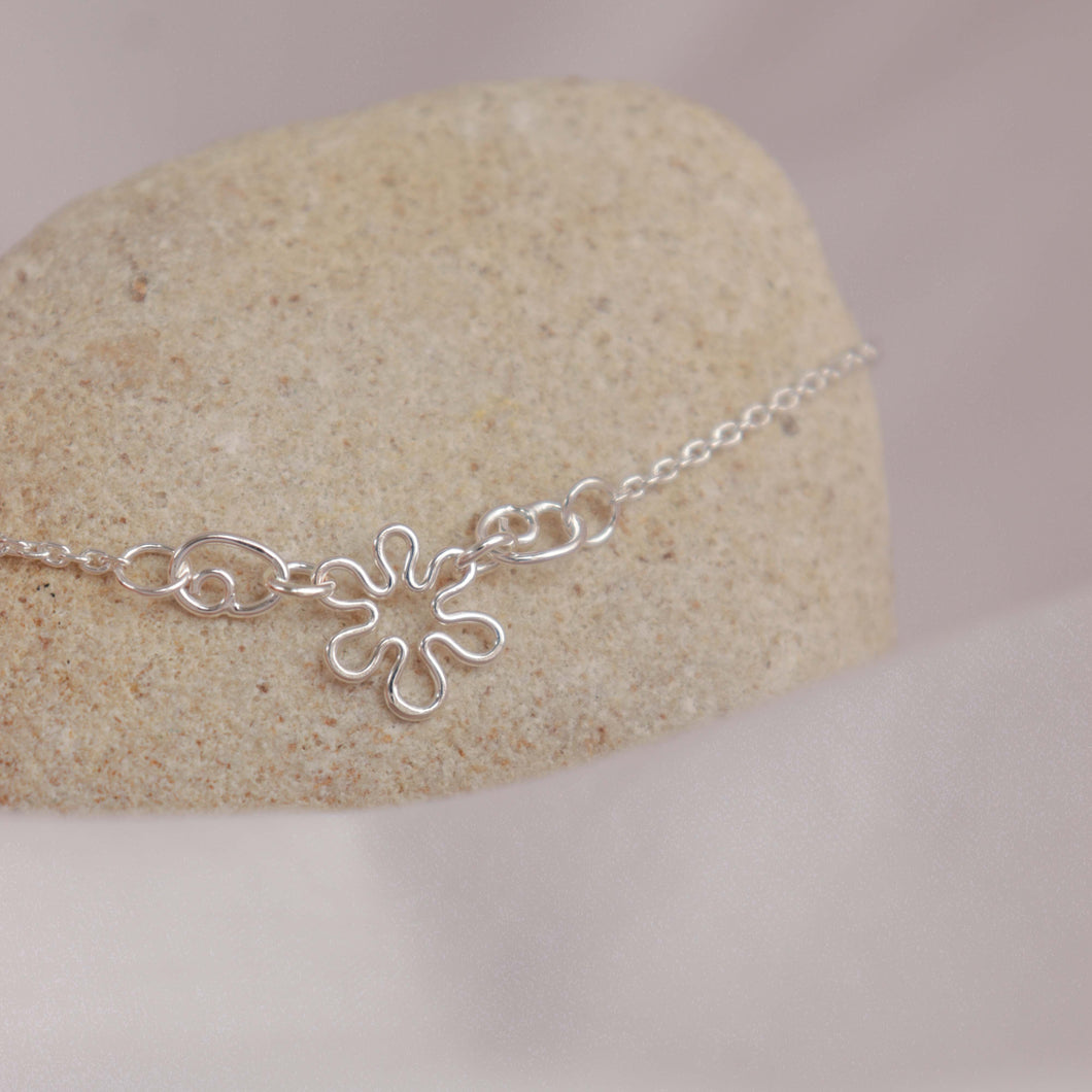 Daisy Chain Necklace #3