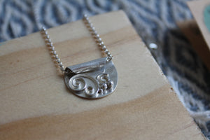 Sandy swirly seafoam necklace on 38cm chain