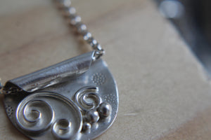 Sandy swirly seafoam necklace on 38cm chain