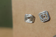 Load image into Gallery viewer, Spiralling square flow stud earrings
