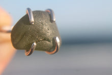 Load image into Gallery viewer, Seaglass swirl ring (Indented Head, VIC) Size O