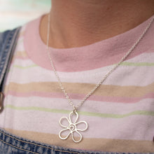 Load image into Gallery viewer, Spiral Daisy Necklace 45cm Chain